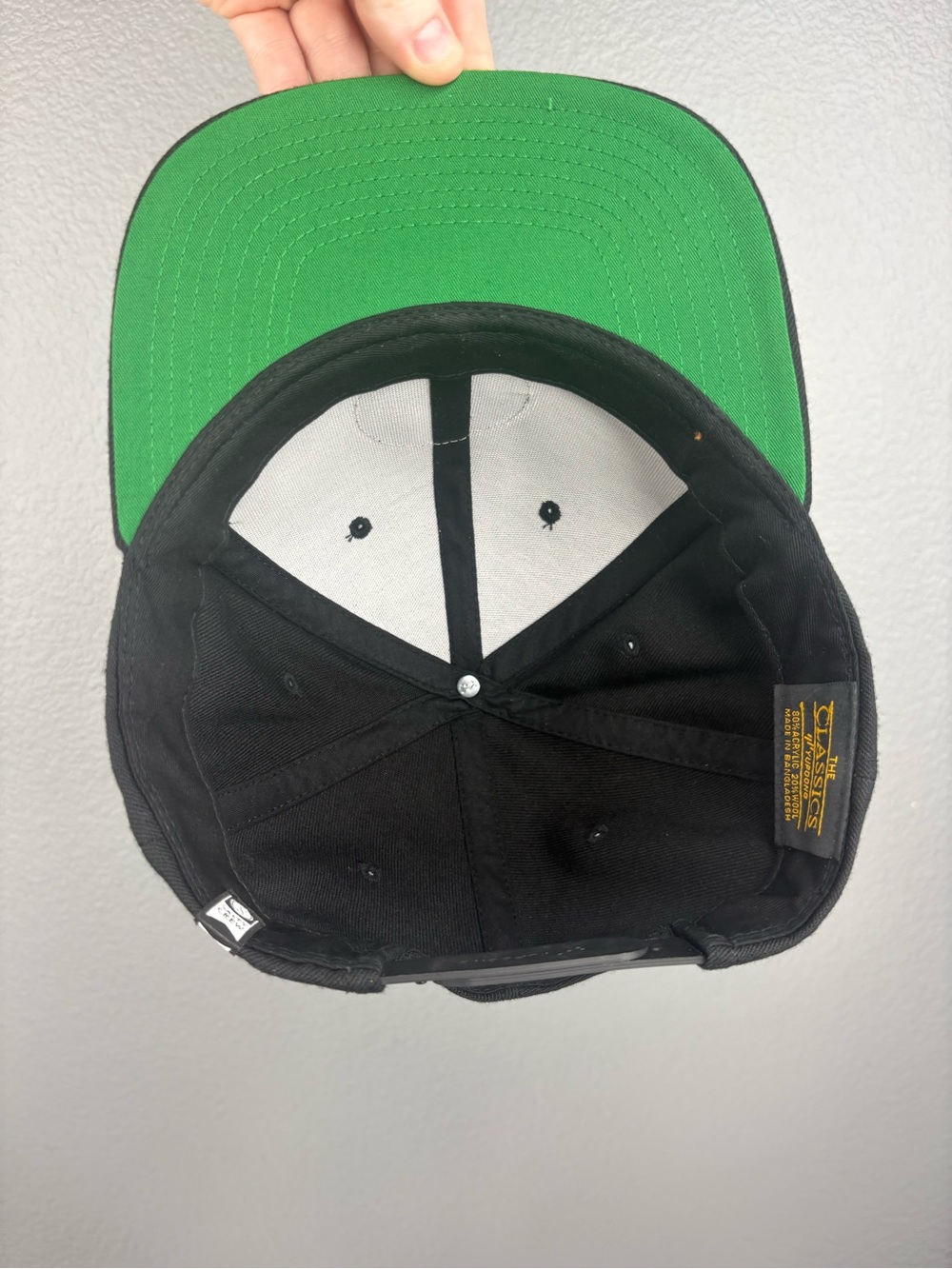 Salty Crew Tailgate 6 Panel Hat - Picture 6 of 9